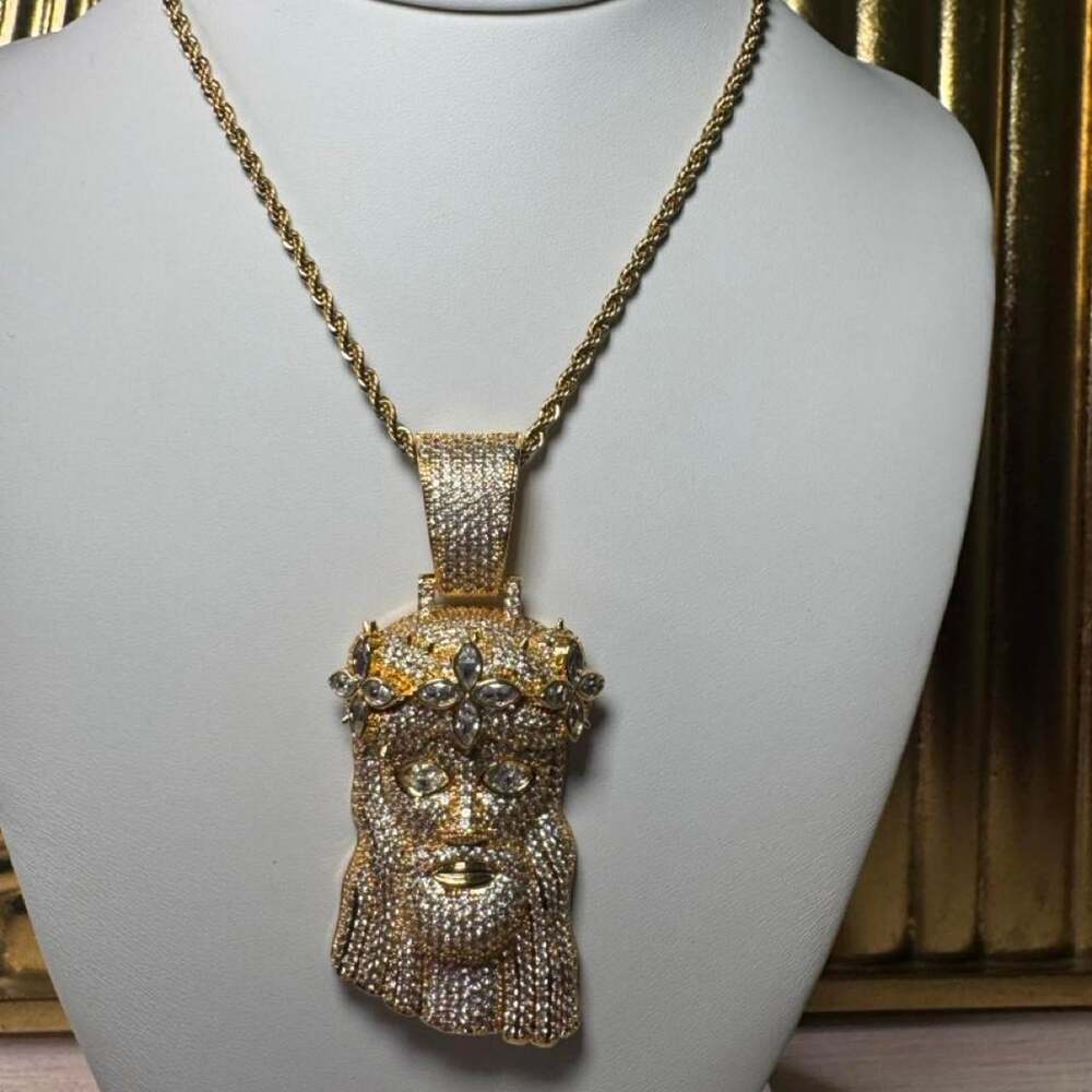 Gold Jesus Clover Pendant Necklace 897 F - Picture 4 of 6